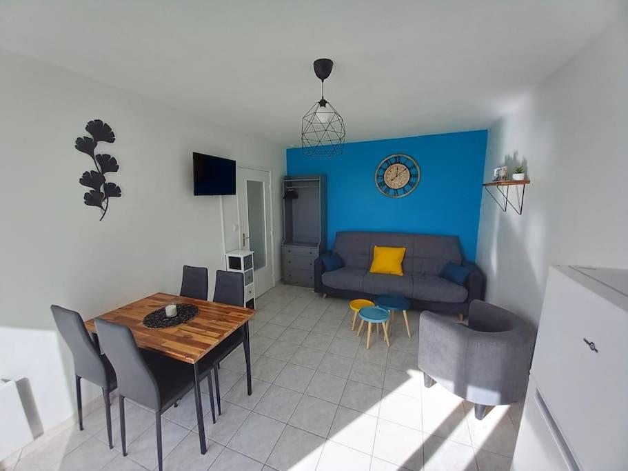 Appart 2/4 Pers Proche Centre Avec Balcon, Parking ناربون المظهر الخارجي الصورة